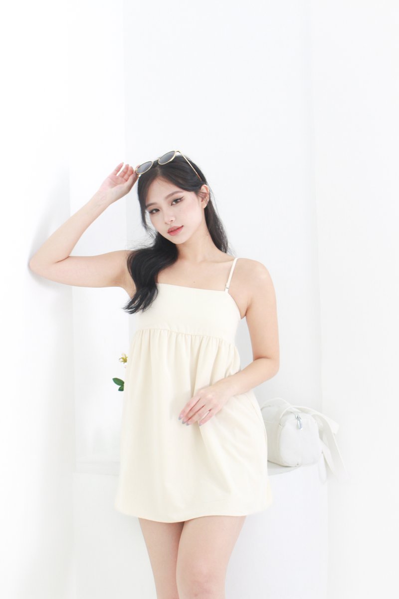 *RESTOCKED* Cleo Reversible Babydoll Dress in White x Butter Yellow 