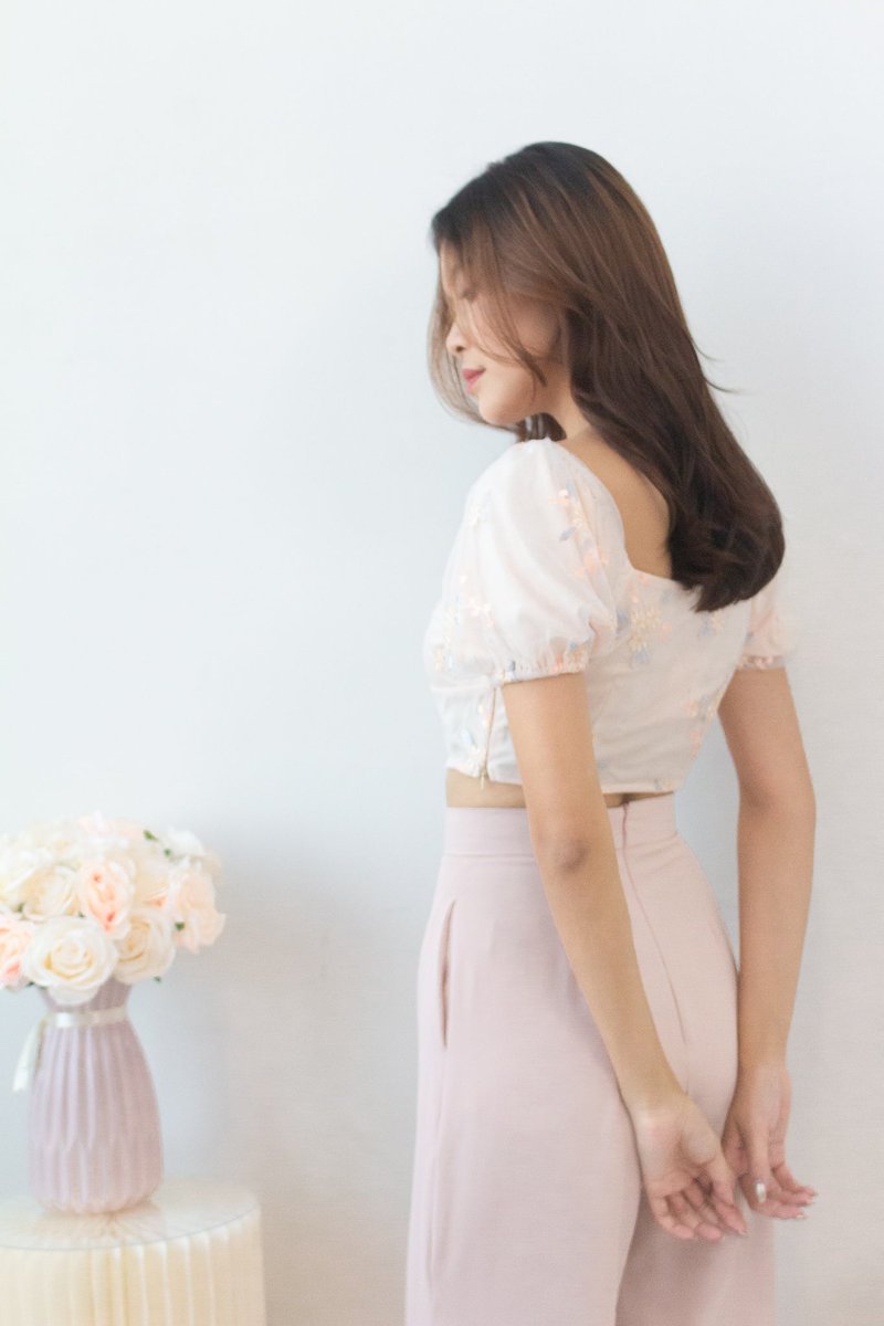 Rae Organza Sleeve Embroidery Two Way Top in Soft Peach 