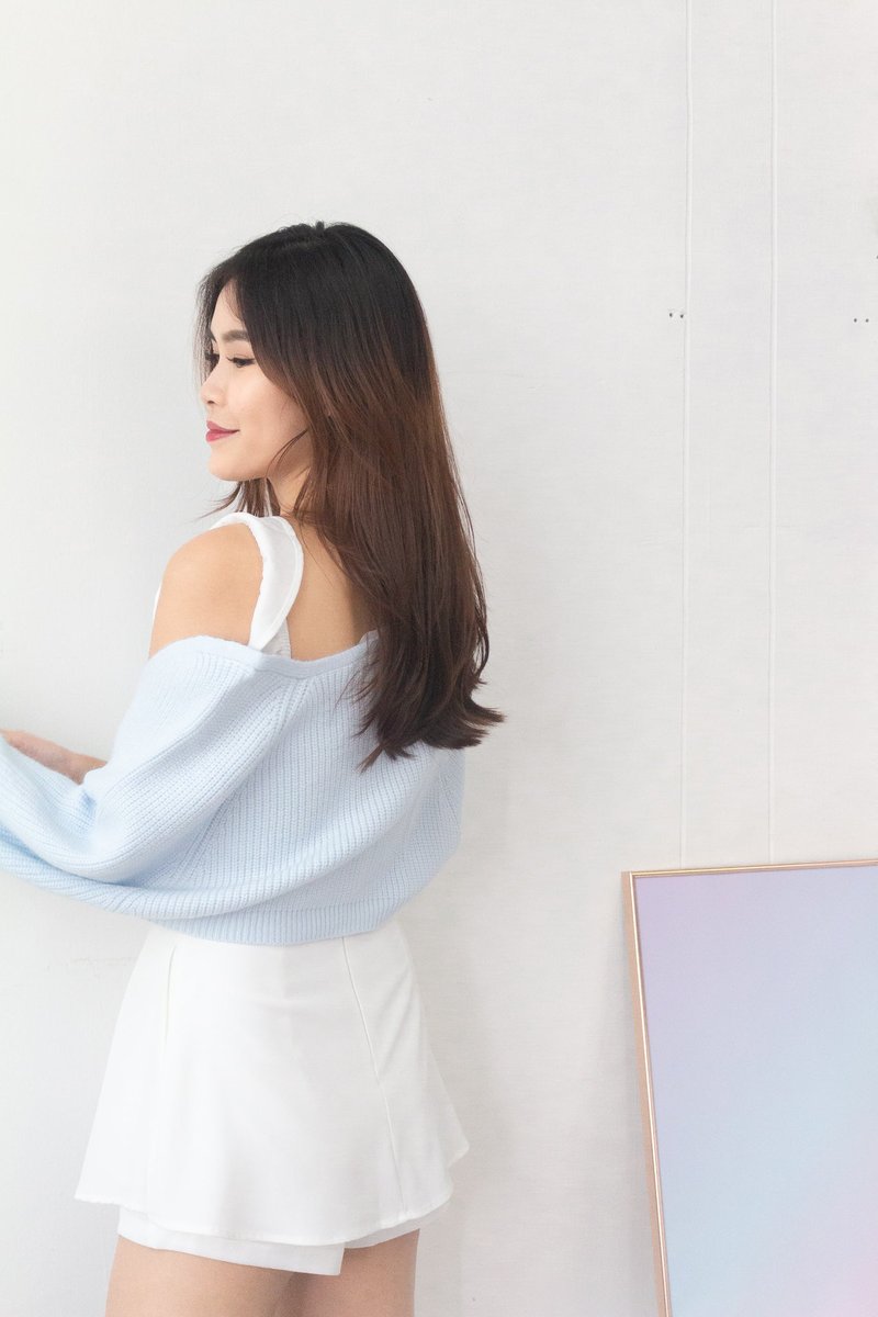 Avery Knit Cardigan in Baby Blue